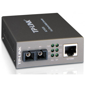 TP-LINK MC100CM 10/100Mbps Multi-Mode Media Converter